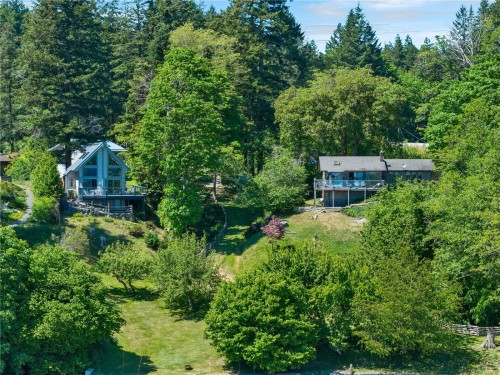 775 Endersby Rd, Quadra Island, BC 