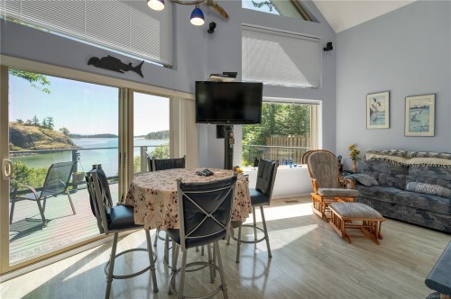 775 Endersby Rd, Quadra Island, BC 