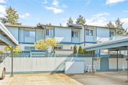 #44-3987 Gordon Head Rd Saanich, BC V8N 3X5