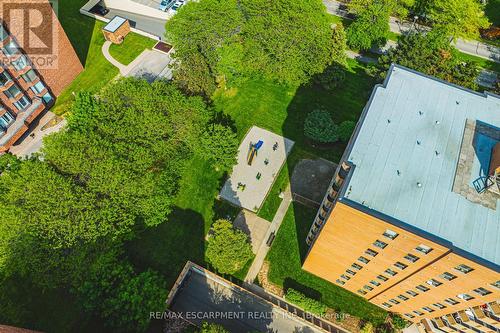 103 - 180 Limeridge Road W, Hamilton, ON - Outdoor
