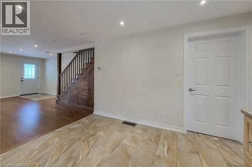 319 King Street W, Dundas, ON - Indoor Photo Showing Other Room
