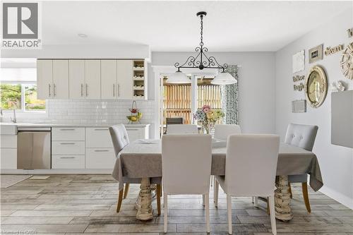 25 Greenock Drive, Kitchener, ON - Indoor Photo Showing Dining Room