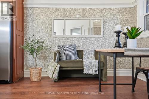 1987 Snake Road, Burlington, ON - Indoor Photo Showing Other Room