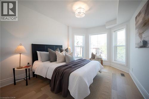 295 Locke Street S, Hamilton, ON - Indoor Photo Showing Bedroom
