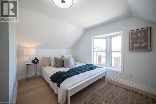295 Locke Street S, Hamilton, ON - Indoor Photo Showing Bedroom