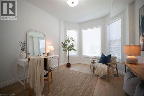 295 Locke Street S, Hamilton, ON - Indoor