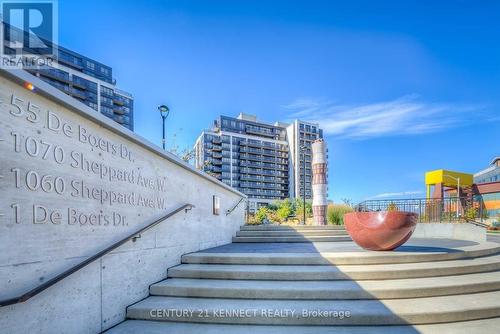 418 - 1070 Sheppard Avenue W, Toronto, ON - Outdoor