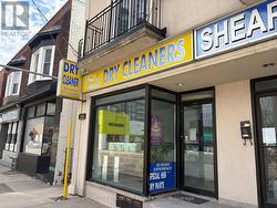 2415 DUNDAS STREET W Toronto, ON M6P 1X3