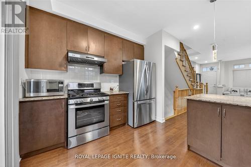 95 - 117A The Queensway, Toronto, ON - Indoor Photo Showing Kitchen