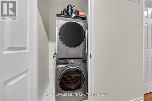 95 - 117A The Queensway, Toronto, ON - Indoor Photo Showing Laundry Room