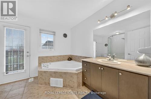 95 - 117A The Queensway, Toronto, ON - Indoor Photo Showing Bathroom