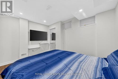 95 - 117A The Queensway, Toronto, ON - Indoor Photo Showing Bedroom