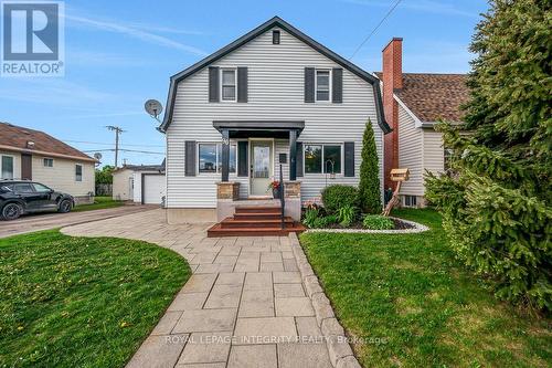 90 FIRST AVENUE  Arnprior, ON K7S 1W3