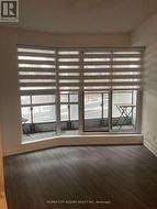 302 - 50 BRUYERES MEWS Toronto, ON M5V 0H8