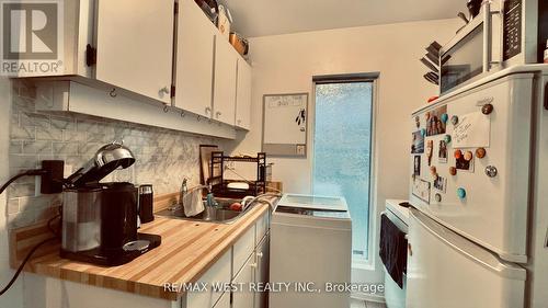 1061 Bathurst Street, Toronto, ON - Indoor