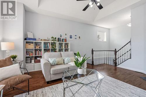 Bright 2nd-floor den w/ fireplace & large windows - 149 Cove Crescent, Hamilton, ON - Indoor Photo Showing Living Room