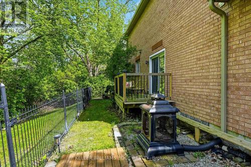 Side Yard - 149 Cove Crescent, Hamilton, ON - Outdoor With Deck Patio Veranda