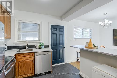 10 Mendip Crescent, Toronto, ON - Indoor Photo Showing Other Room