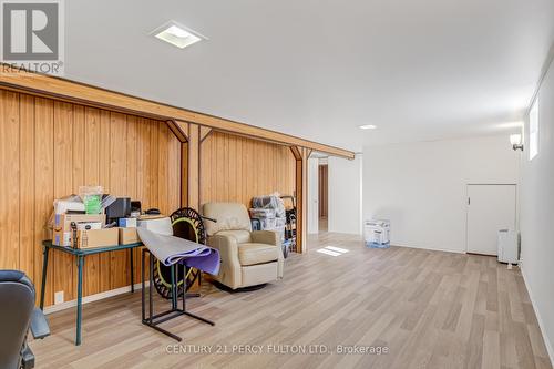 10 Mendip Crescent, Toronto, ON - Indoor Photo Showing Other Room