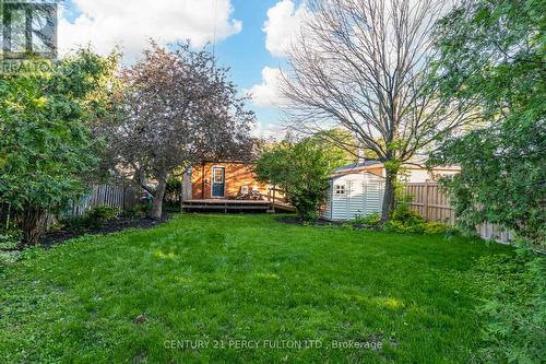 10 Mendip Crescent, Toronto, ON - Outdoor