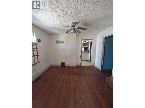 304 Mcanally Street, Trail, BC - Indoor Photo Showing Other Room