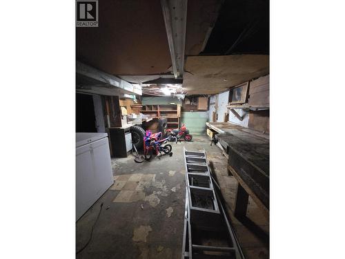 304 Mcanally Street, Trail, BC - 