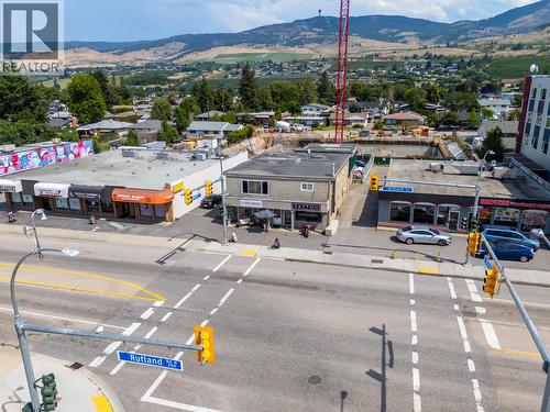 213-219 Rutland Road N, Kelowna, BC 