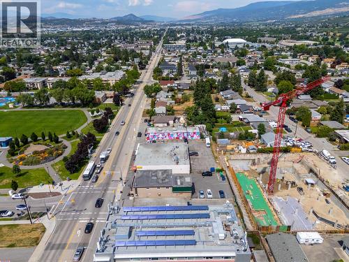 213-219 Rutland Road N, Kelowna, BC 