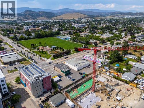 213-219 Rutland Road N, Kelowna, BC 