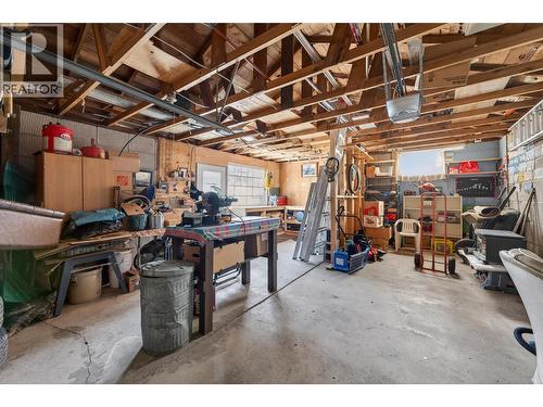 913 Sixth Street, Nelson, BC - Indoor Photo Showing Basement