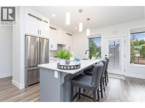 1441 20 Avenue Se Unit# 4, Salmon Arm, BC - Indoor