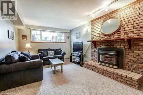 633 Sheraton Road, Burlington, ON - Indoor Photo Showing Living Room With Fireplace