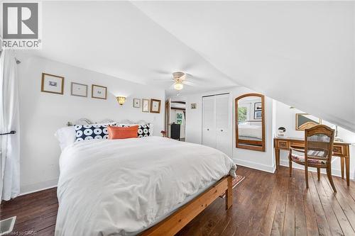 439 Murray Street, Grimsby, ON - Indoor Photo Showing Bedroom