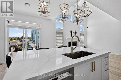 615 Bayport Boulevard, Midland, ON - Indoor Photo Showing Kitchen