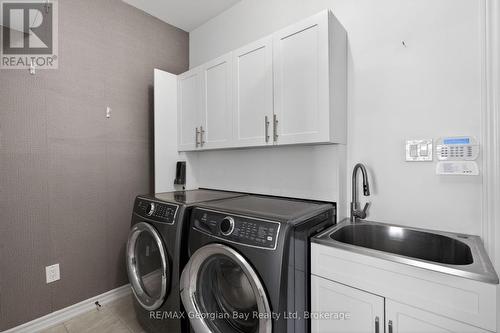 615 Bayport Boulevard, Midland, ON - Indoor Photo Showing Laundry Room