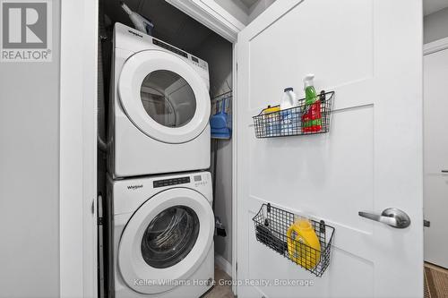 701 - 73 Arthur Street S, Guelph (St. Patrick'S Ward), ON - Indoor Photo Showing Laundry Room