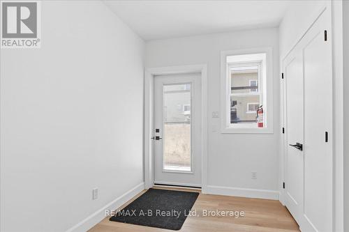 1 - 74A Church Street, Stratford, ON 