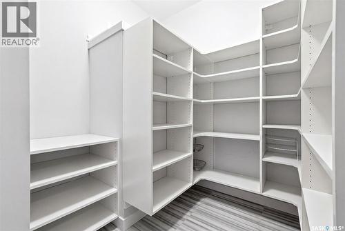 1609 Maple Hill Crescent N, Regina, SK - Indoor With Storage