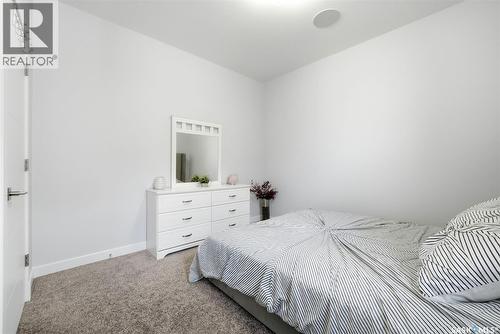 1609 Maple Hill Crescent N, Regina, SK - Indoor Photo Showing Bedroom