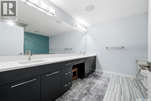 1609 Maple Hill Crescent N, Regina, SK - Indoor Photo Showing Bathroom