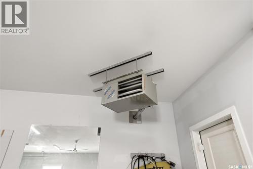 1609 Maple Hill Crescent N, Regina, SK - Indoor Photo Showing Other Room