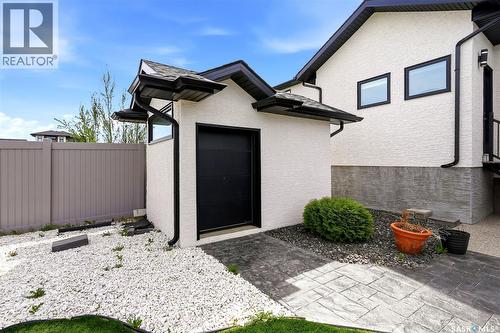 1609 Maple Hill Crescent N, Regina, SK - Outdoor With Exterior