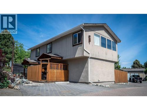 870 MCQUEEN Drive Unit# 114  Kamloops, BC V2B 7X9