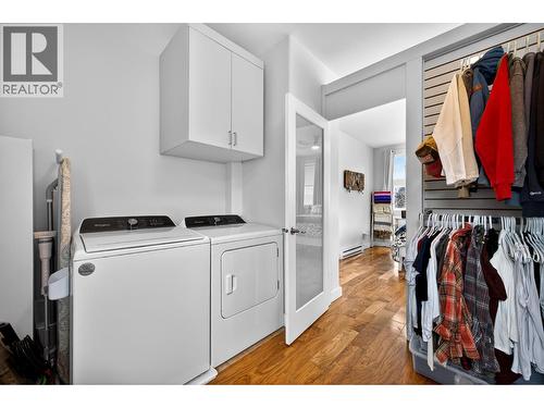 870 Mcqueen Drive Unit# 114, Kamloops, BC - Indoor Photo Showing Laundry Room