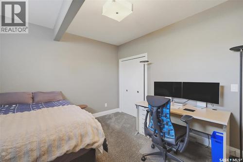 719 Salloum Crescent, Saskatoon, SK - Indoor Photo Showing Bedroom