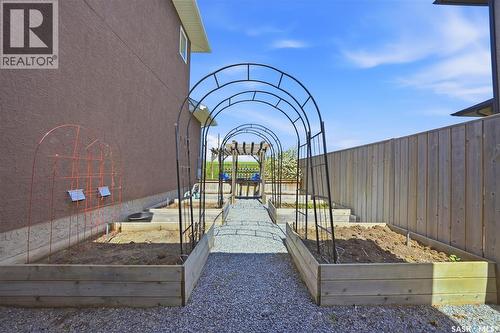 719 Salloum Crescent, Saskatoon, SK - Outdoor
