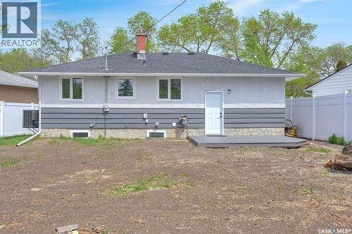654 Aberdeen Crescent, Regina, SK - Outdoor