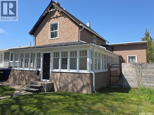 125 D Avenue S, Saskatoon, SK - Outdoor