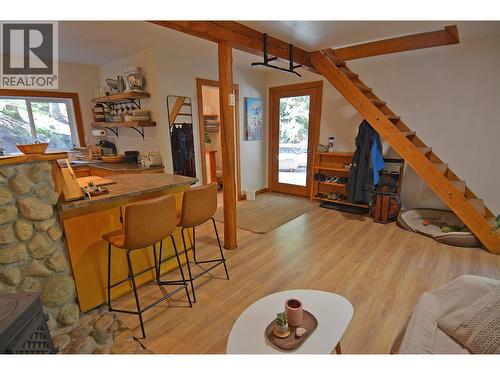 5396 6 Highway, Winlaw, BC - Indoor