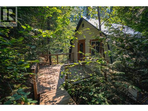 5396 6 Highway, Winlaw, BC - Outdoor
